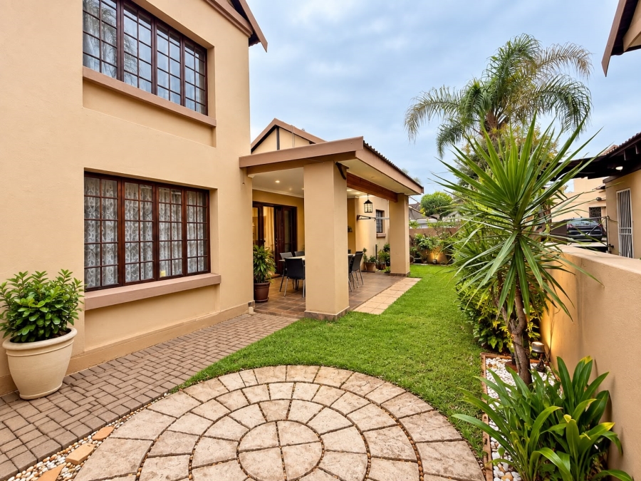 3 Bedroom Property for Sale in Waterval East North West